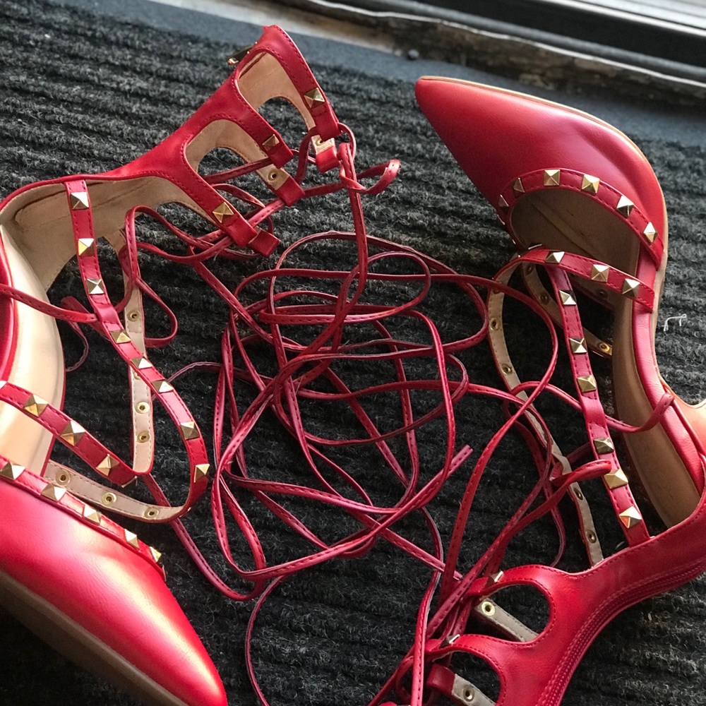 Crimson red Pumps